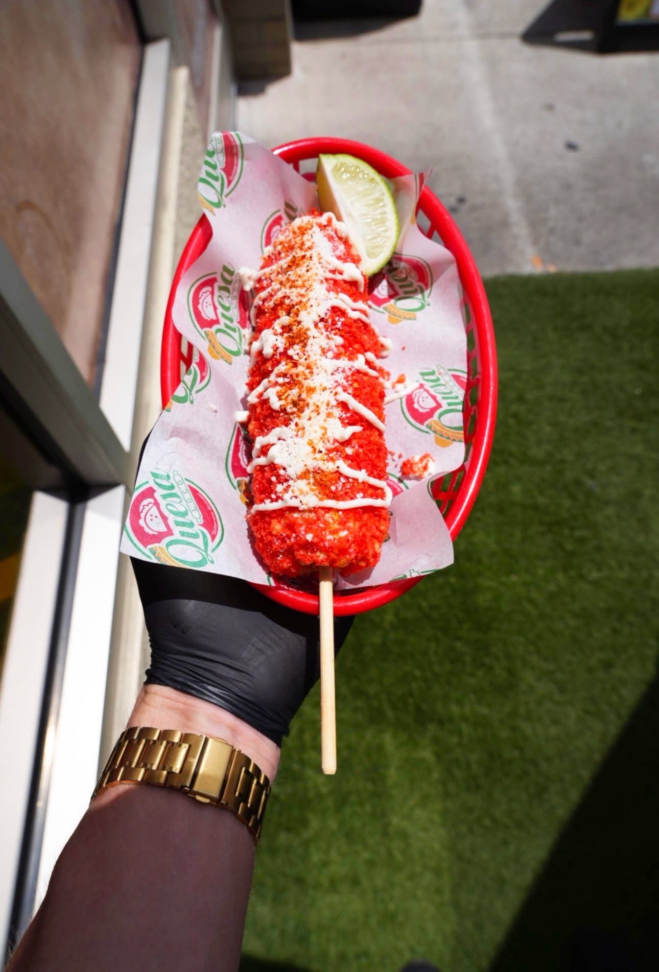 Loco Elote.